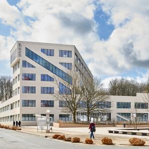 Bâtiment d'enseignement, Université Paris-Saclay, Dominique Lyon architecte